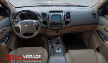 HILUX SW4 full