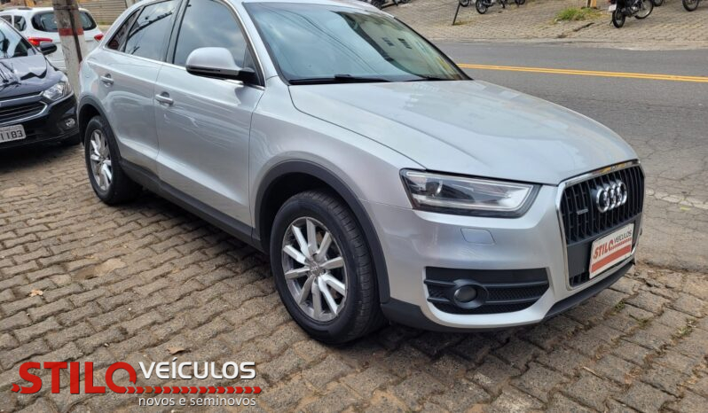 AUDI Q3 full